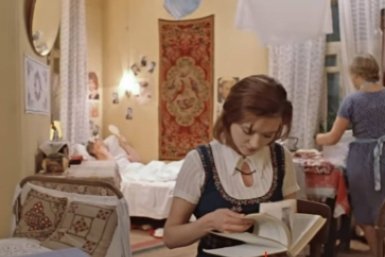 Вы король советского кино, если узнаете эти ситуации из легендарных фильмов — ТЕСТ Кадр из фильма (18+)