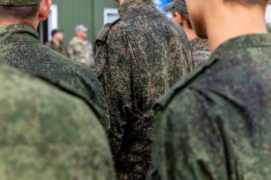 В Госдуме поддержали идею лишать гражданства за неисполнение воинской обязанности Илья Аверьянов, ИА PrimaMedia