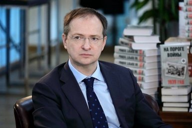 Владимир Мединский заявил, что переговоры были &quotтяжелыми, но деловыми&quot commons.wikimedia.org