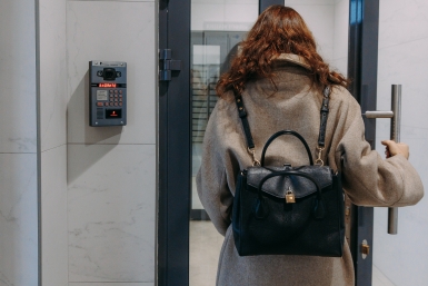 Соседи заметили возле дома подозрительного мужчину Мария Смитюк, ИА PrimaMedia