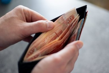 Скрытые комиссии при оплате в рассрочку запретят с 1 апреля Илья Аверьянов, ИА PrimaMedia.ru