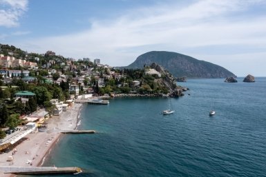 Россияне рванули в Крым Социальные сети Янины Павленко