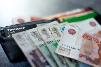 В России предложили в два раза увеличить МРОТ Илья Аверьянов, ИА PrimaMedia.ru