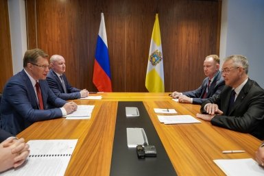 Глава Минздрава РФ и вице-спикер Совфеда приехали на конгресс на Ставрополье