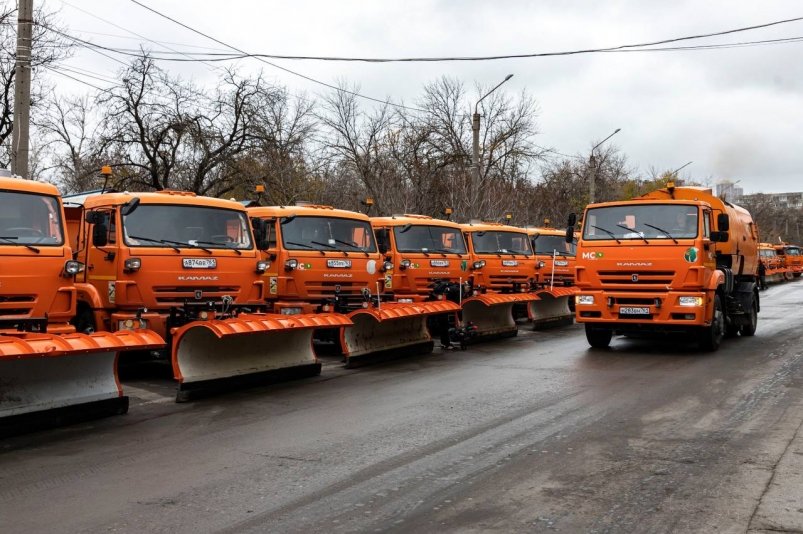 Коммунальную технику Ростова подготовили к зиме - NovostiRostov, 10.11.2025