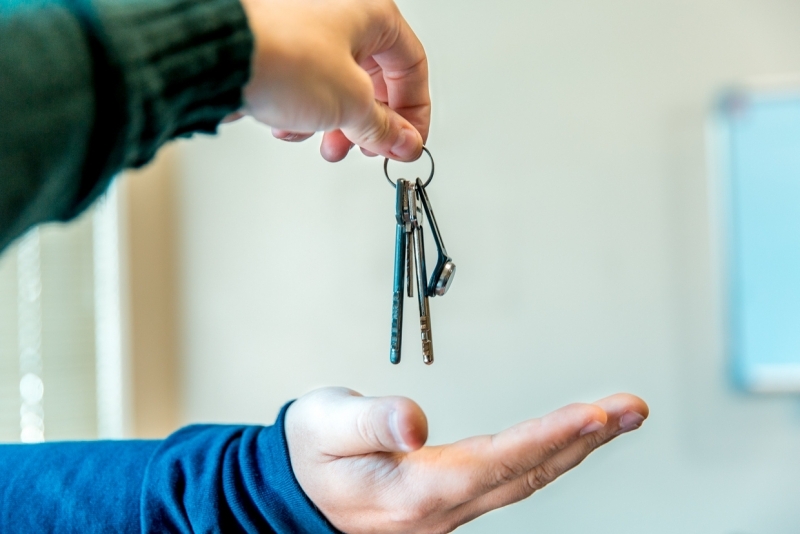 Юрист предупредила о новых уловках риелторов при продаже недвижимости Александр Ратников, ИА PrimaMedia