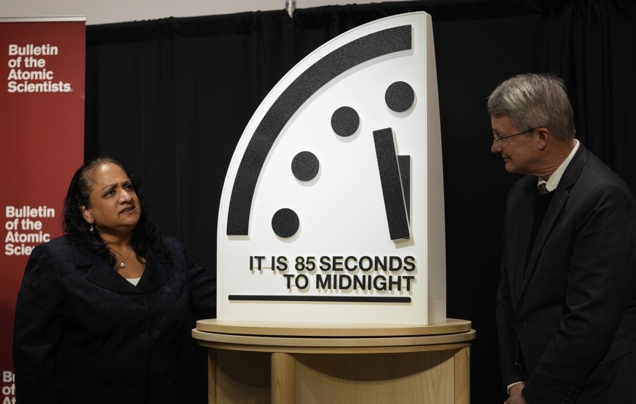 Часы Судного дня AP Photo/ Pablo Martinez Monsivais