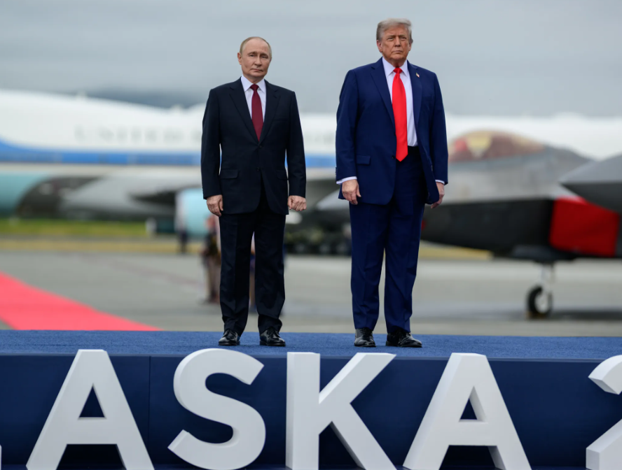 Владимир Путин и Дональд Трамп на Аляске Пресс-служба Белого дома