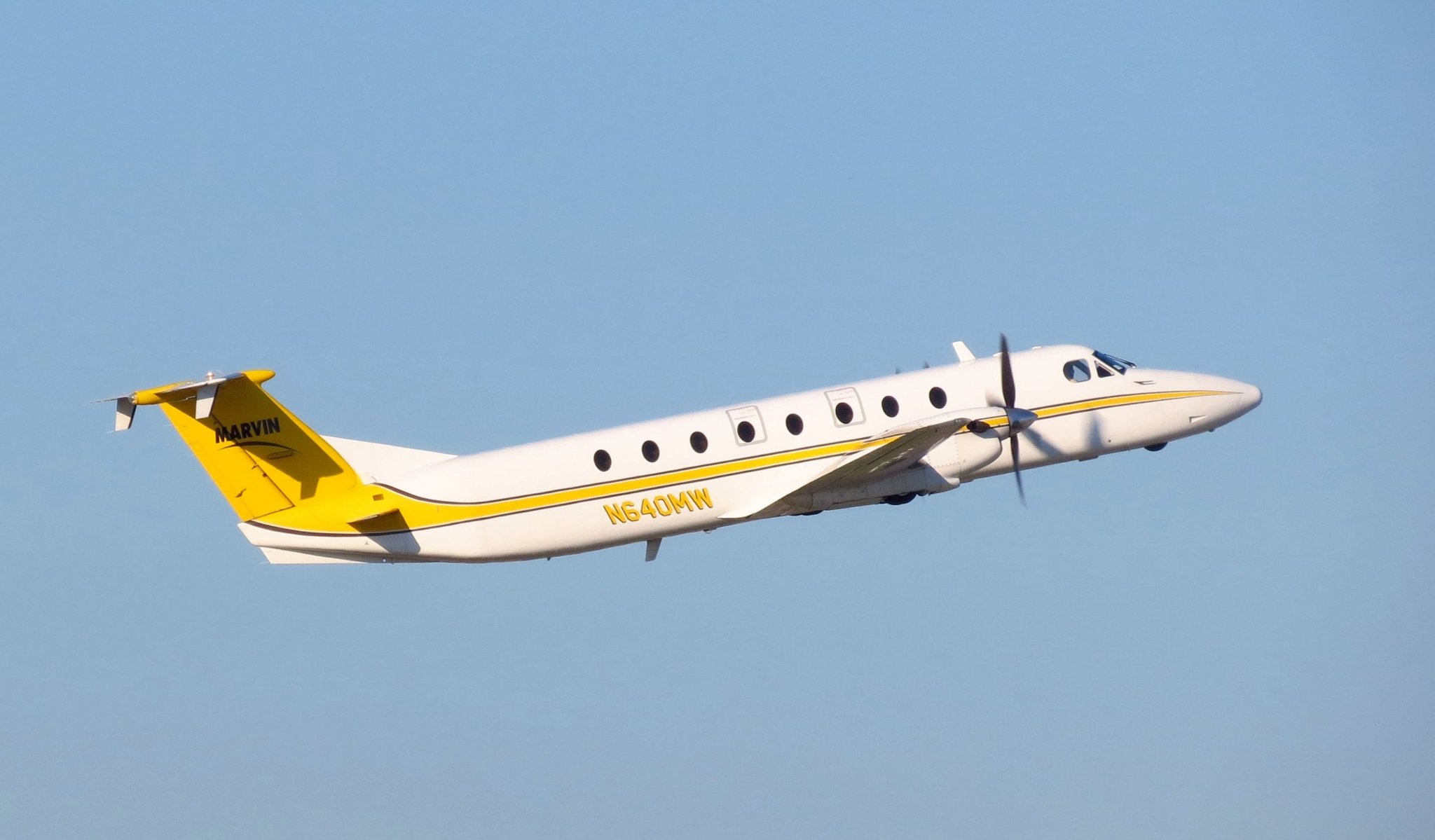 Пассажирский самолет Beechcraft 1900D wikipedia.org, redlegsfan21