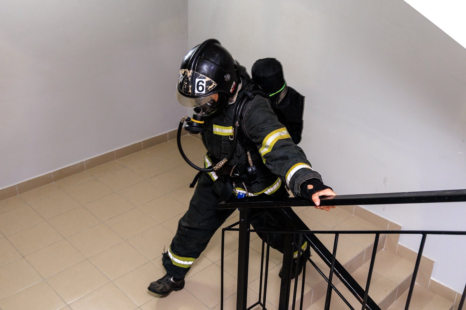 Срочников отправят помогать пожарным Евгений Кулешов, ИА PrimaMedia.ru