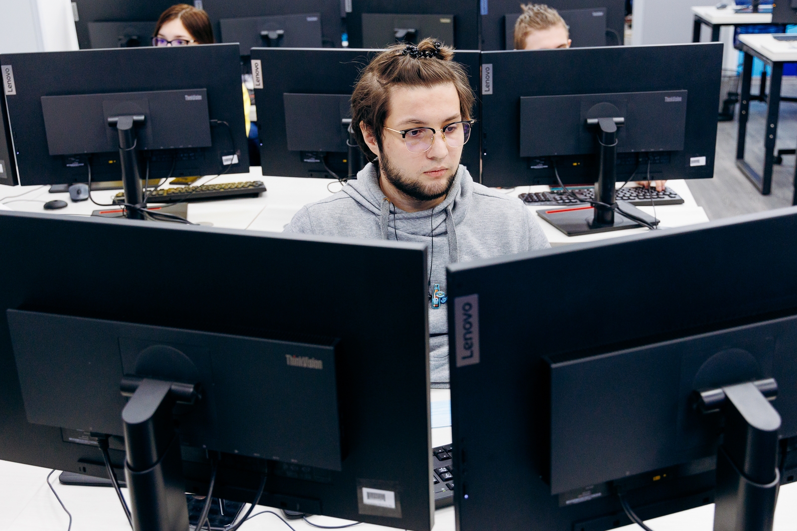 К стипендии студентов хотят добавить по 30% за учебу по &quotпрописке&quot Евгений Кулешов, ИА PrimaMedia