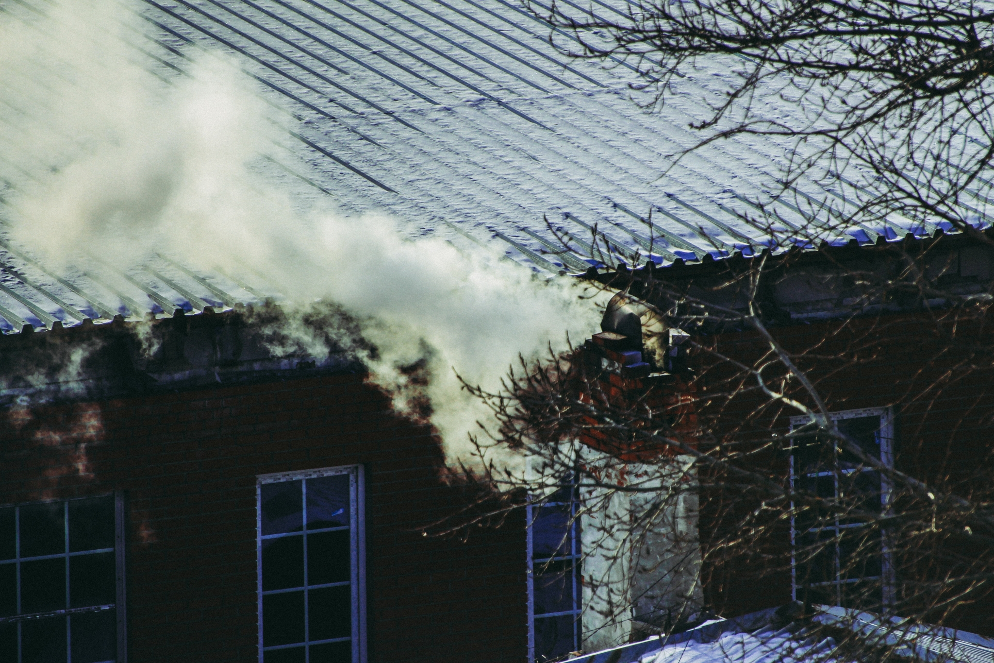 Проветрить, прогреть и только потом убирать: правила весеннего визита на дачу Юлия Ушакова, ИА IrkutskMedia