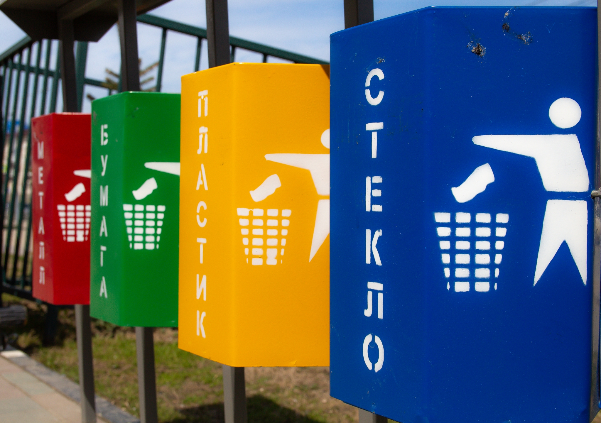 В Московской области штрафуют водителей, мешавших проезду мусоровозов Владислав Беляцкий, ИА SakhalinMedia