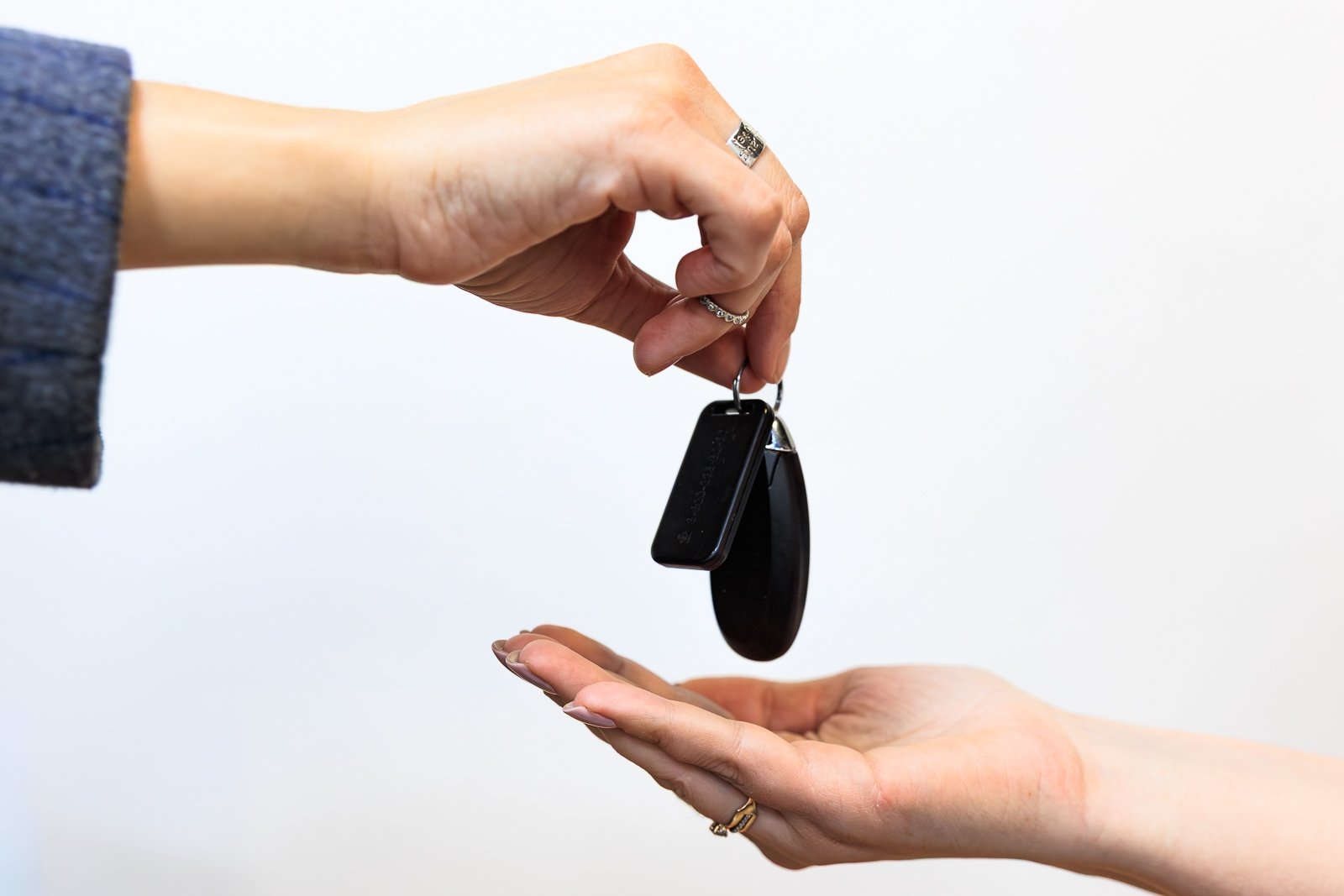 продажа авто, кредит Яна Гайдук, ИА PrimaMedia