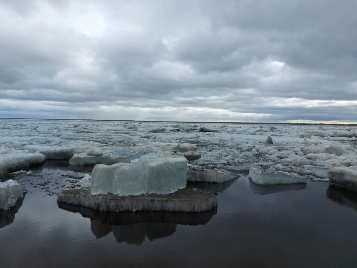 Детей унесло подледное течение ИА YakutiaMedia