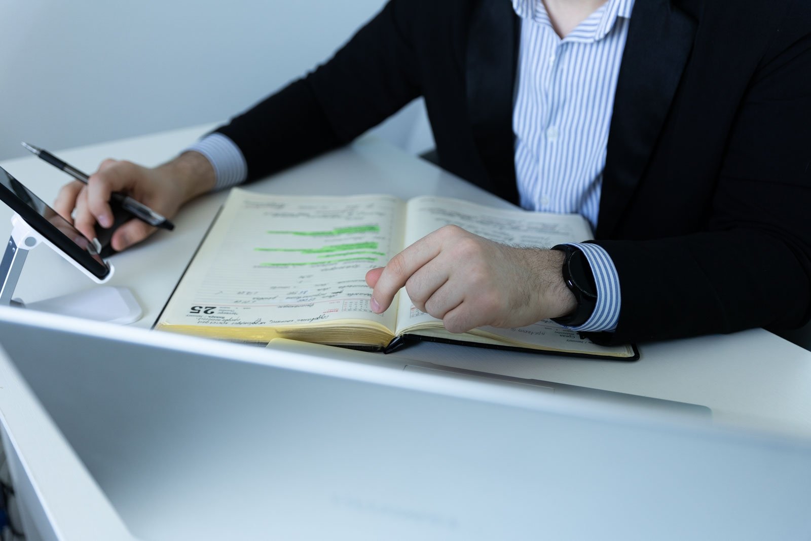 Учителя тонут в бумагах: в Госдуме придумали, как это исправить Артём Хорошилов  , ИА Stavropol.Media