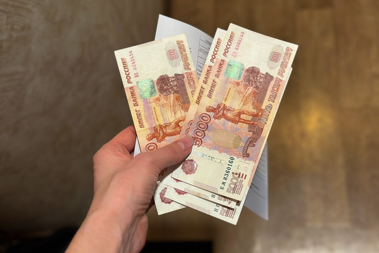 Россияне платят за ЖКХ, но деньги разбазариваются, уверен Константин Крохин Валерия Овдеенко, ИА PrimaMedia.ru